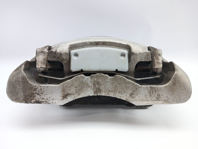 Recambio de pinza freno delantera derecha para jaguar xf i (x250) 3.0 d referencia OEM IAM C2C27282  C2D23146