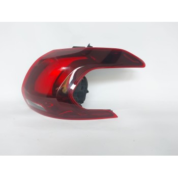 PILOTO TRASERO DERECHO 9814745980 