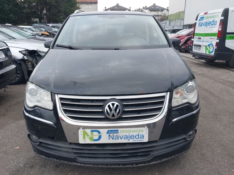 VOLKSWAGEN TOURAN (1T1, 1T2)