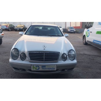 MERCEDES-BENZ CLK (C208)
