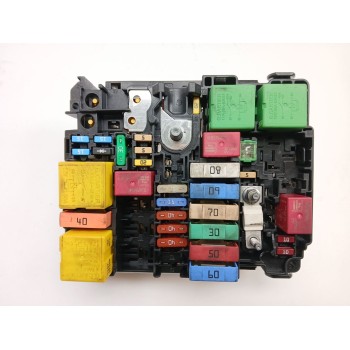 CAJA RELES / FUSIBLES 9804848480 