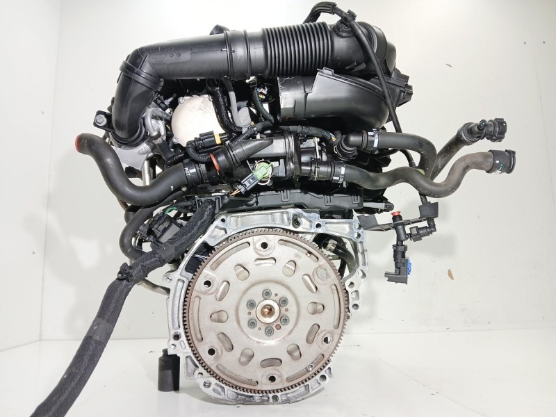 Recambio de motor completo para citroën c3 iii (sx) 1.2 thp 110 referencia OEM IAM HN01  