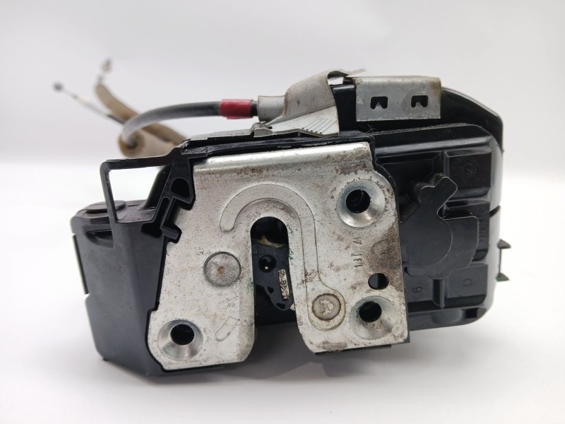 Recambio de cerradura puerta trasera derecha para renault kadjar (ha_, hl_) 1.6 dci 130 referencia OEM IAM 825004EA2A  