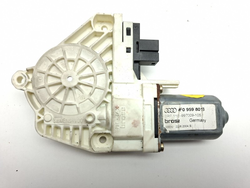 Recambio de motor elevalunas delantero izquierdo para audi a6 c6 (4f2) 3.0 tdi quattro referencia OEM IAM 4F0959801B  
