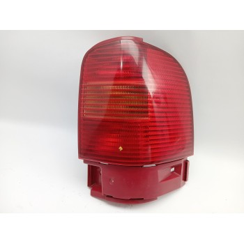 PILOTO TRASERO DERECHO 7M7945096A 