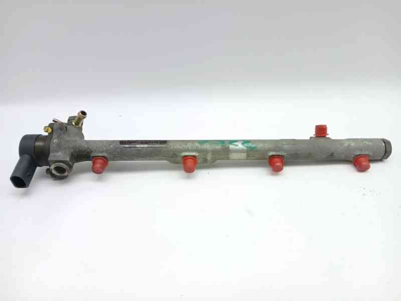 Recambio de rampa inyectora para mercedes-benz vito (w638) combi 110 cdi (638.194) referencia OEM IAM 0445214004 A6110700095 