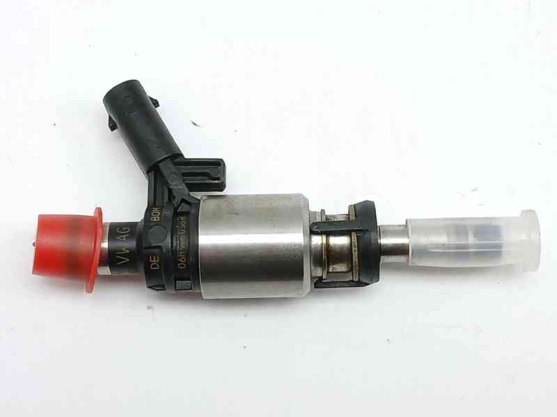 Recambio de inyector para audi a4 b8 avant (8k5) 1.8 tfsi quattro referencia OEM IAM 0261500074 06H906036H 