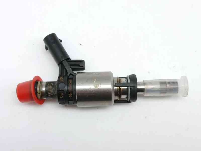 Recambio de inyector para audi a4 b8 avant (8k5) 1.8 tfsi quattro referencia OEM IAM 0261500074 06H906036H 