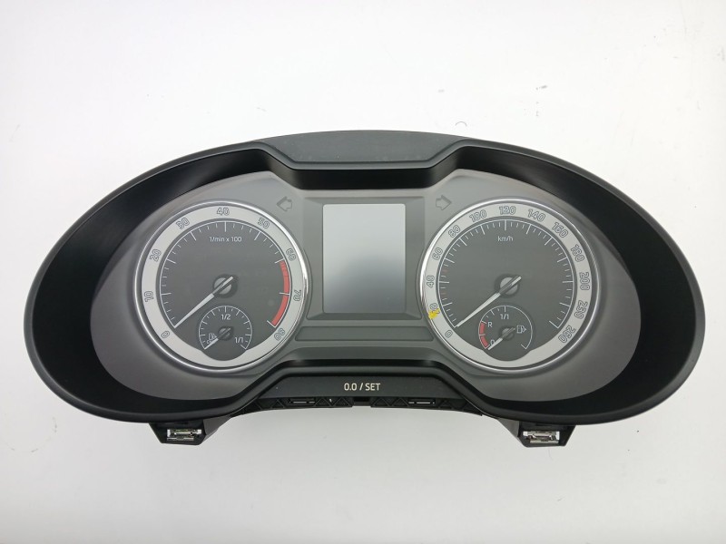 Recambio de cuadro instrumentos para skoda octavia iii combi (5e5, 5e6) 1.5 tsi g-tec referencia OEM IAM  5E0920752F 