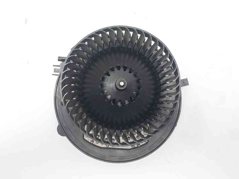 Recambio de motor calefaccion para audi a3 sportback (8ya, 8yf) 35 tdi referencia OEM IAM 0130115576 5Q1819021E 