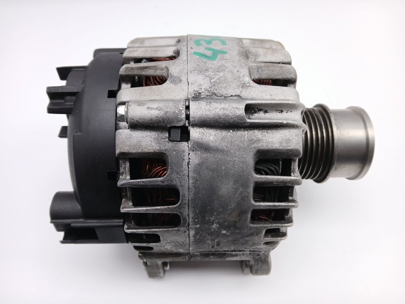 Recambio de alternador para skoda octavia iii combi (5e5, 5e6) 1.5 tsi g-tec referencia OEM IAM  04E903015D 