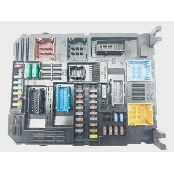 CAJA RELES / FUSIBLES 984514128000 9845141280 