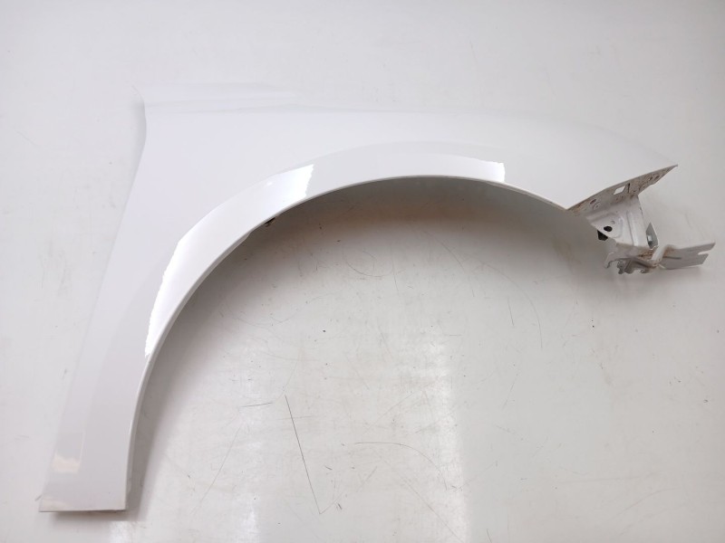 Recambio de aleta delantera derecha para opel corsa f (p2jo) 1.2 (68) referencia OEM IAM   