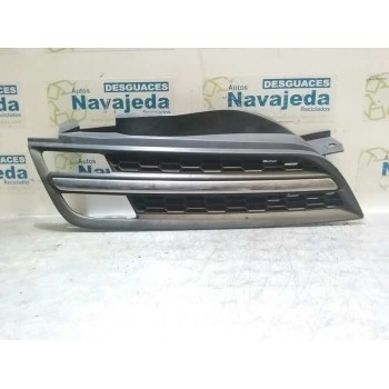 REJILLA DELANTERA MOLDURA CROMADA 