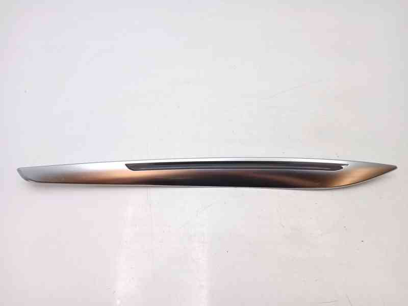 Recambio de moldura para renault megane iv hatchback (b9a/m/n_) 1.2 tce 130 (b9mr) referencia OEM IAM  969301856R 