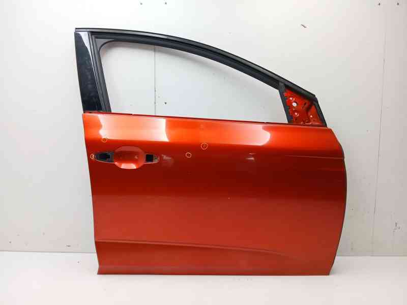 Recambio de puerta delantera derecha para renault megane iv hatchback (b9a/m/n_) 1.2 tce 130 (b9mr) referencia OEM IAM   