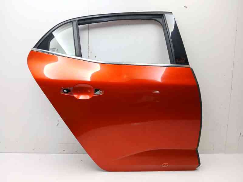 Recambio de puerta trasera derecha para renault megane iv hatchback (b9a/m/n_) 1.2 tce 130 (b9mr) referencia OEM IAM   