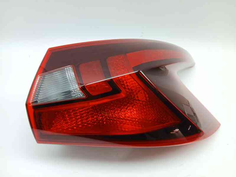 Recambio de piloto trasero derecho para hyundai i20 iii (bc3, bi3) 1.0 t-gdi referencia OEM IAM  92402Q0000 