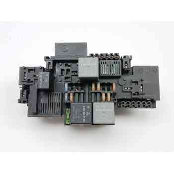 CAJA RELES / FUSIBLES A2229063701 