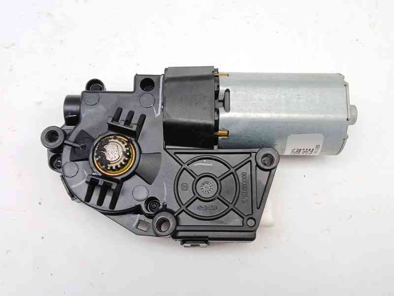 Recambio de motor techo electrico para ssangyong korando (ck) 2.2 xdi referencia OEM IAM 50005489A 10021444D 