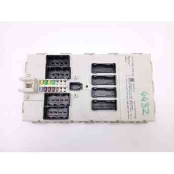 CAJA RELES / FUSIBLES 61359324784 6135932478402 613593247