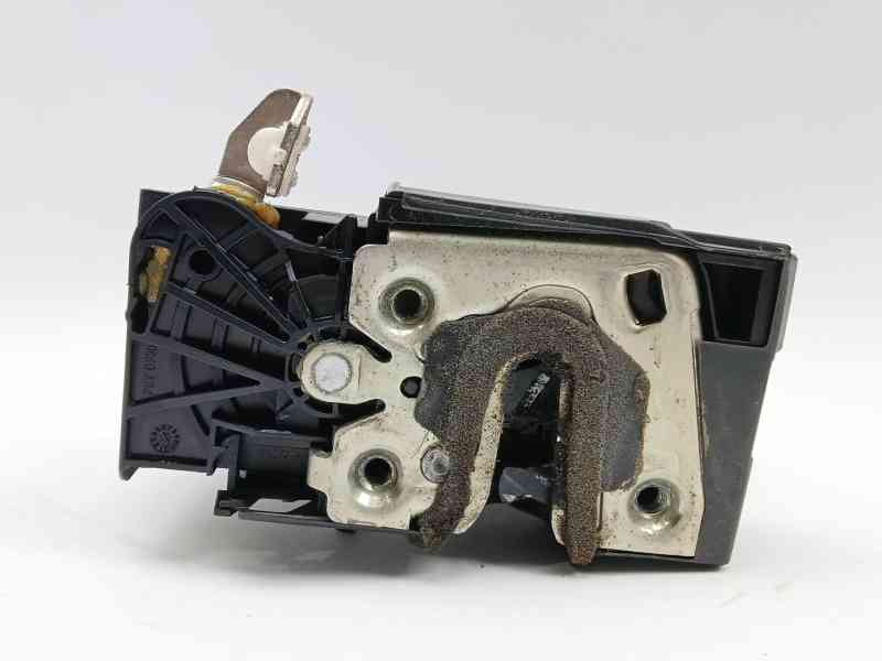 Recambio de cerradura puerta trasera izquierda para dacia sandero iii 1.0 tce 90 referencia OEM IAM  825033052R 