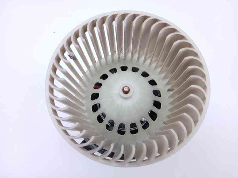 Recambio de motor calefaccion para opel corsa f (p2jo) 1.2 (68) referencia OEM IAM  7015011001 
