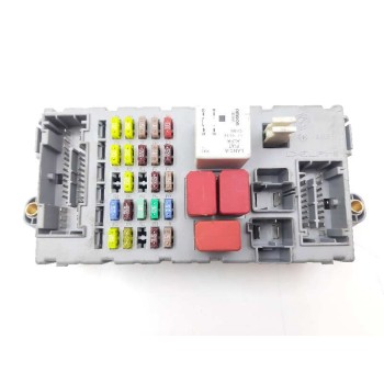 CAJA RELES / FUSIBLES 51826466 