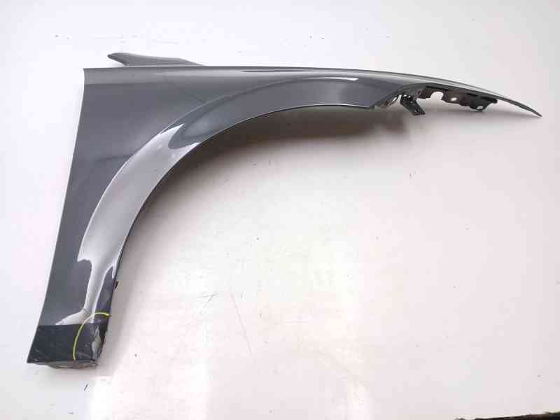 Recambio de aleta delantera derecha para volkswagen golf viii (cd1, da1) 2.0 tdi referencia OEM IAM 5H0821022B 5H0821106A 