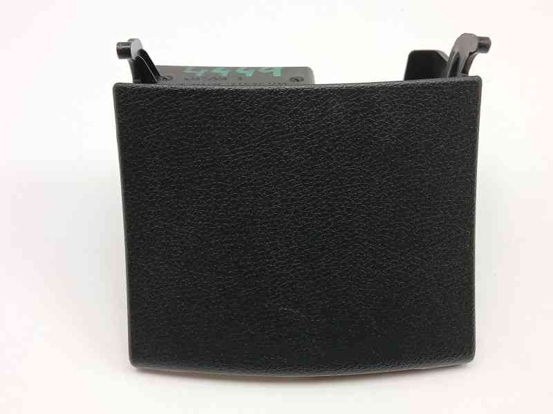 Recambio de cenicero para mercedes-benz cla shooting brake (x117) cla 220 cdi / d (117.903) referencia OEM IAM  A1766801050 