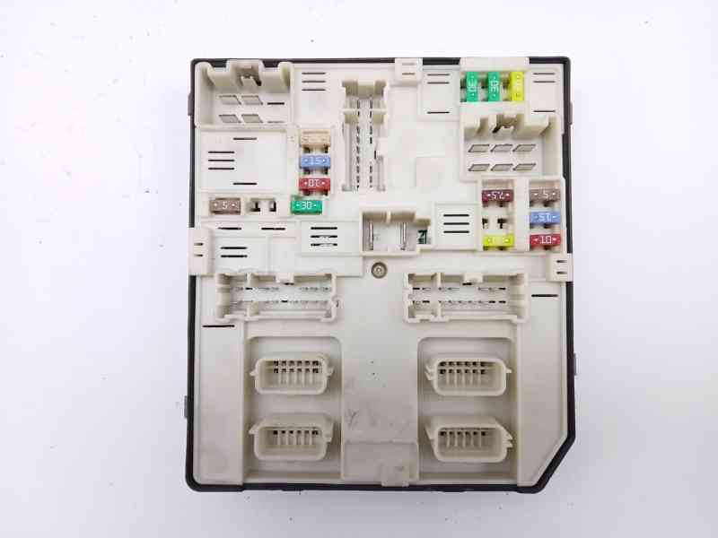 Recambio de caja reles / fusibles para renault scénic iii (jz0/1_) 1.5 dci referencia OEM IAM  284B69027R 
