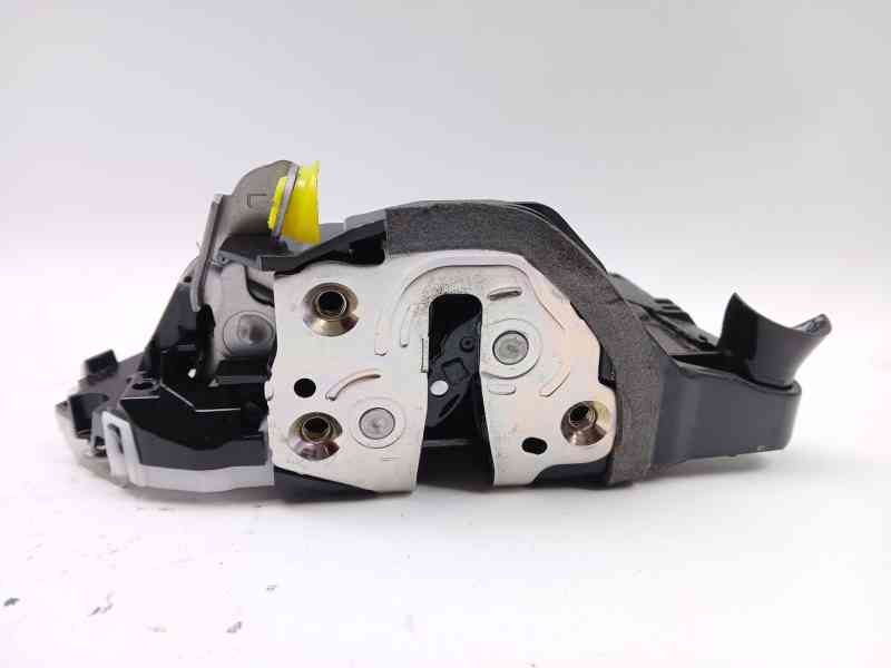 Recambio de cerradura puerta delantera izquierda para toyota yaris (_p21_, _pa1_, _ph1_) 1.5 (mxpa11) referencia OEM IAM  69040K