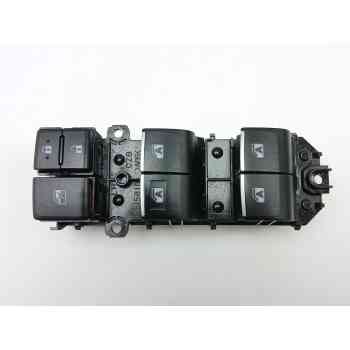 MANDO ELEVALUNAS DELANTERO IZQUIERDO 84040F4020 84040F4020 