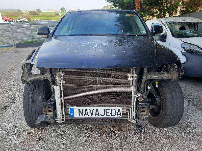 VOLKSWAGEN TOUAREG (7LA)