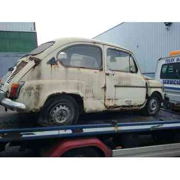 SEAT 600
