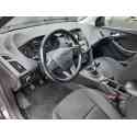 FORD FOCUS TURN.