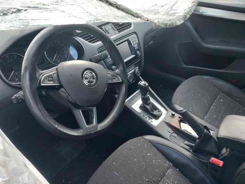 SKODA OCTAVIA III COMBI (5E5, 5E6)