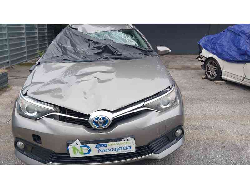 TOYOTA AURIS STATION WAGON (_E18_)