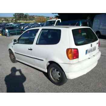 VOLKSWAGEN POLO BERLINA (6N1)