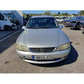 OPEL VECTRA B BERLINA