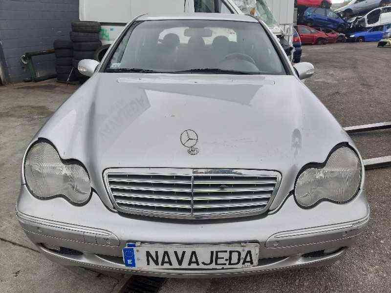 MERCEDES-BENZ CLASE C (W203) BERLINA