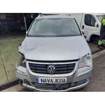 VOLKSWAGEN TOURAN (1T2)