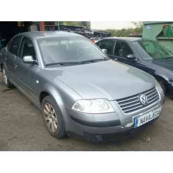 VOLKSWAGEN PASSAT BERLINA (3B3)