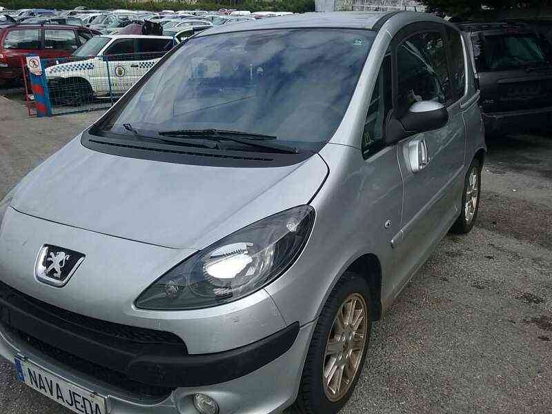 PEUGEOT 1007