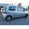 toyota yaris (ncp1/nlp1/scp1) del año 2001