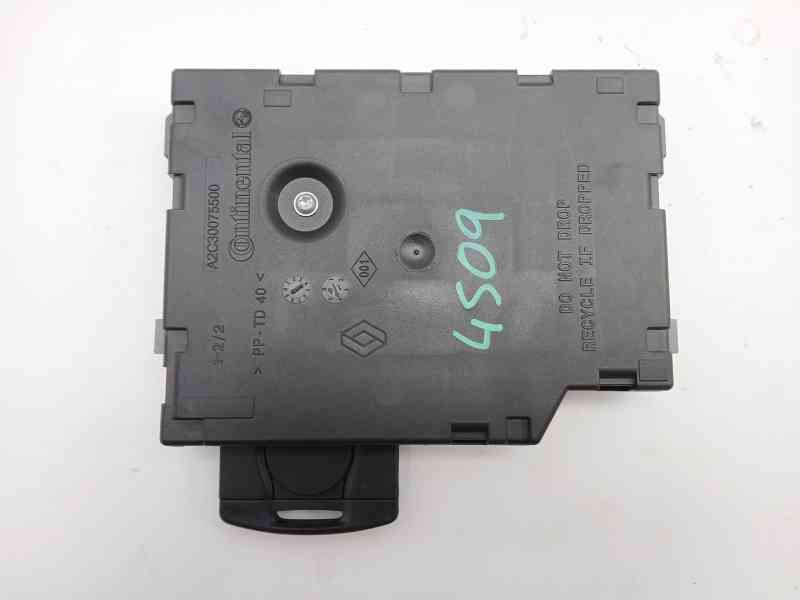 Recambio de modulo electronico para renault clio iv grandtour (kh_) 0.9 tce 90 referencia OEM IAM 285905719R 285905719R 