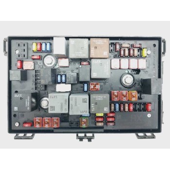 CAJA RELES / FUSIBLES 13343766 111087AC 