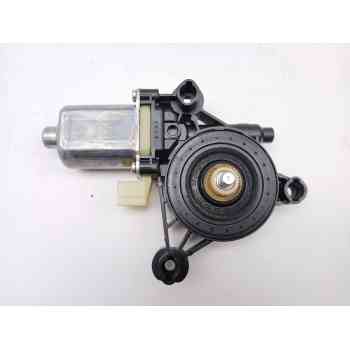MOTOR ELEVALUNAS DELANTERO DERECHO 0130822716 5Q0959802B 