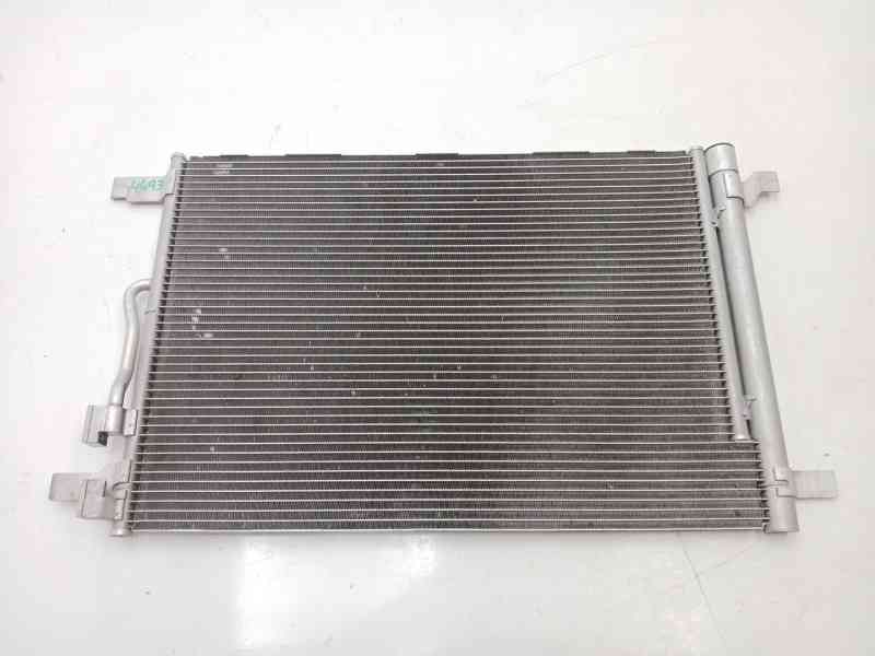 Recambio de condensador / radiador aire acondicionado para volkswagen touran (5t1) 2.0 tdi referencia OEM IAM 5Q0816411AR 5Q0816