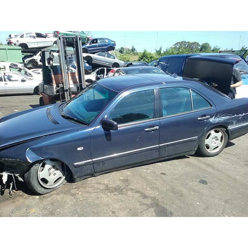 mercedes clase e (w210) berlina diesel del año 2008